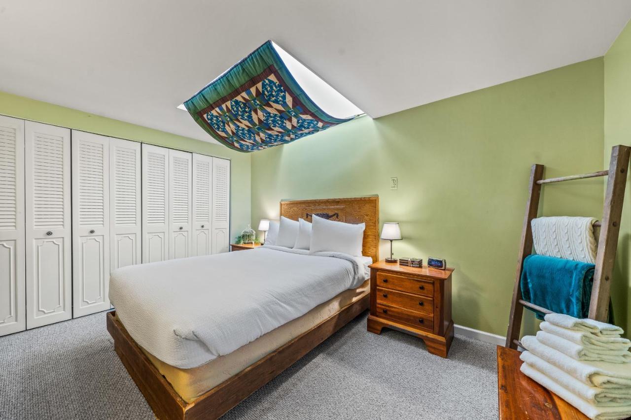 Getaway Condo Warrensburg Екстериор снимка